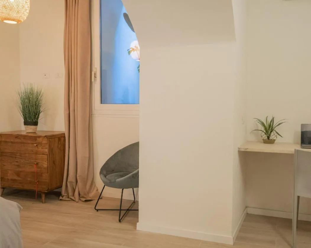 Apartment The Central Garibaldi B Intrho Milan Italy